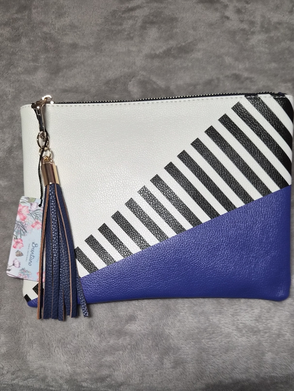 Blue and White Tassel Wristlet Clutch - Brentano